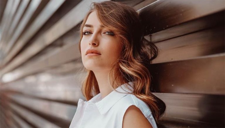 Uomini e Donne gossip: Nilufar di nuovo fidanzata? Una sua amica si lascia scappare la verità