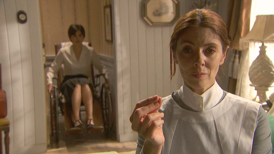 Il Segreto anticipazioni, 8 dicembre 2019: Maria umiliata dalla nuova infermiera