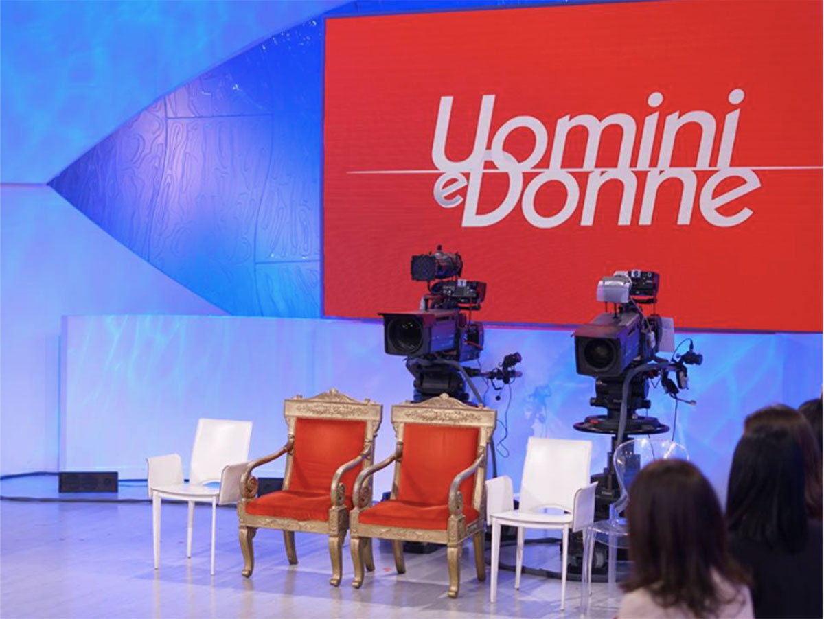 Uomini e Donne anticipazioni, registrazione trono classico 10 ottobre 2019: la nuova tronista sarà davvero lei?