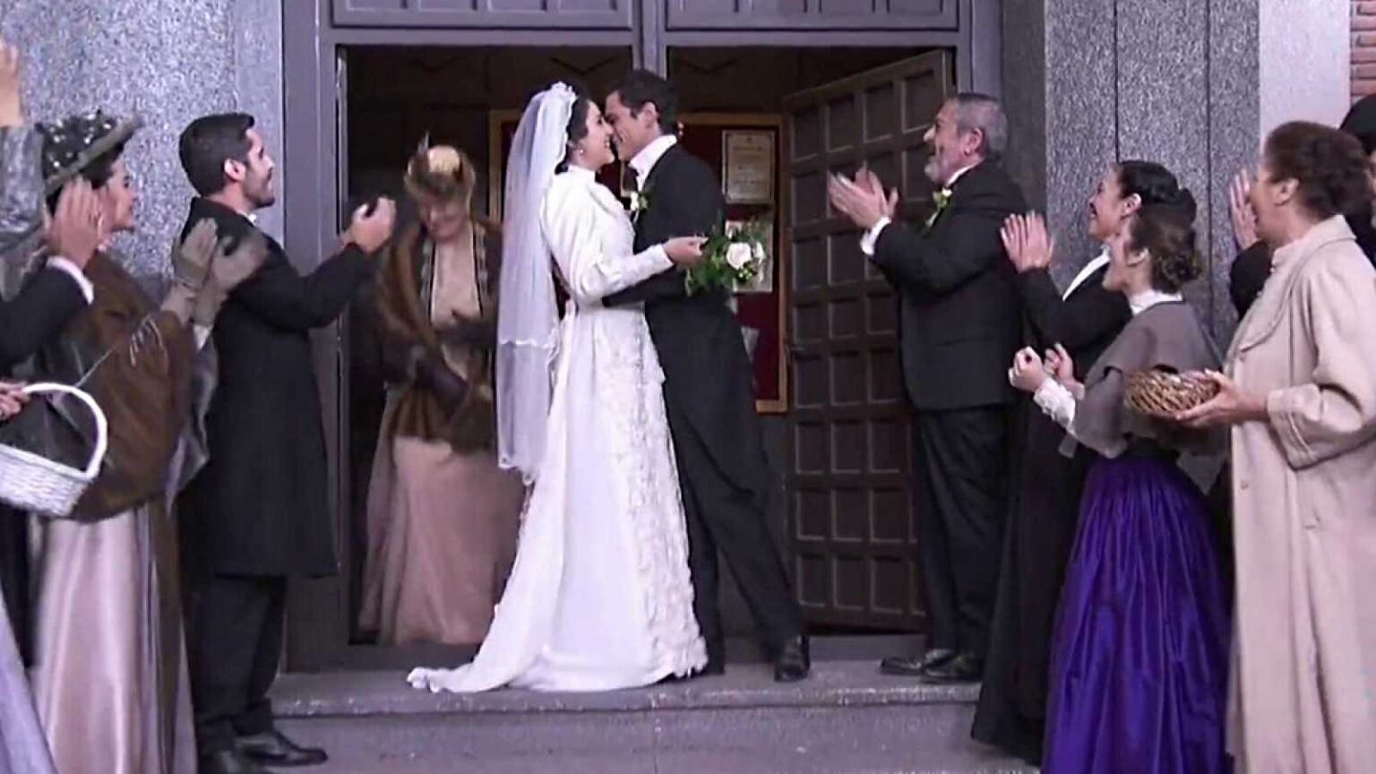 Anticipazioni Una Vita, puntate spagnole: Lolita e Antonita si sposano