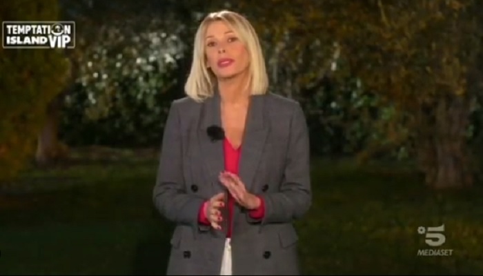 Temptation Island Vip 2: il gesto di Alessia Marcuzzi fa arrabbiare i telespettatori!