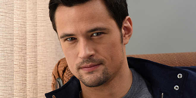 Beautiful, ecco chi è nella vita privata l'interprete di Thomas Forrestesr