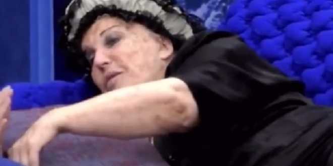 GF Vip 5, Patrizia De Blanck picchiava il marito: l'agghiacciante racconto scatena il caos