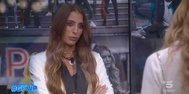 Gf Vip, La fidanzata di Gianmaria Antinolfi è sotto l'influenza di Fabrizio Corona?