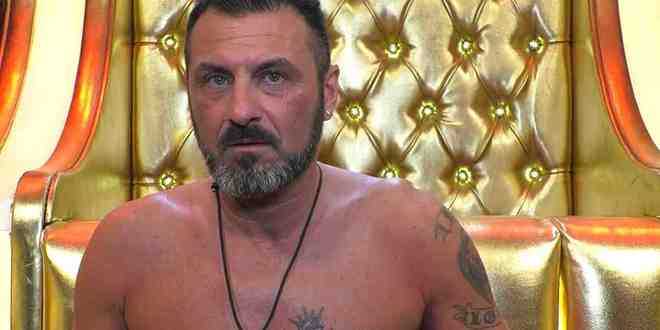 Grande Fratello Vip 4: Sossio Aruta abbandona la casa?
