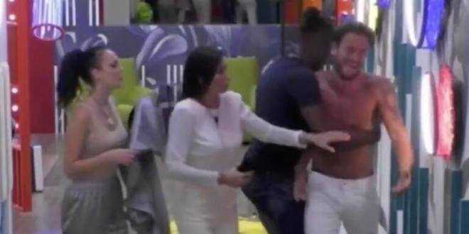 Grande Fratello VIP: Pierpaolo Petrelli in lacrime vuole abbandonare