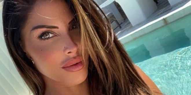 Isola dei famosi 2022, ecco perchè Guendalina Tavassi non è ancora sbarcata