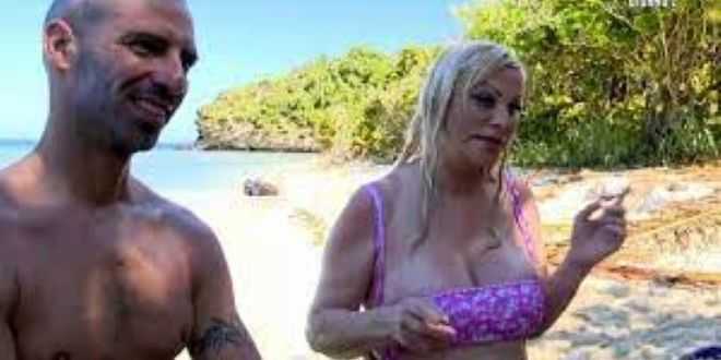 Isola dei famosi 2022, Marco Melandri ha una cotta per Cicciolina