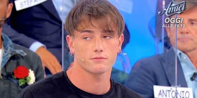 News Uomini e Donne, Joele Milan scrive dopo la puntata del suo addio al trono