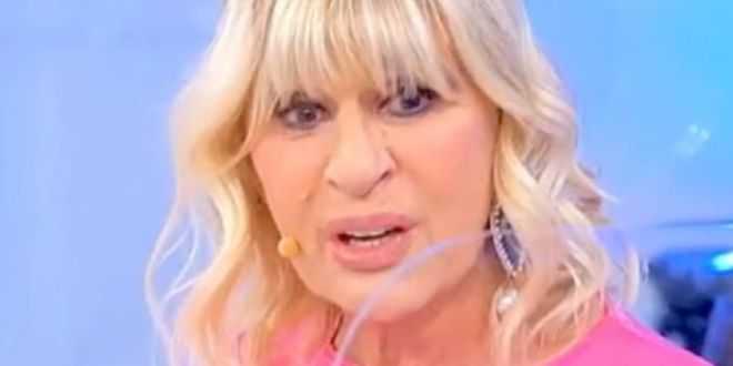 Uomini e donne gossip, bacio di sedici minuti per Gemma Galgani