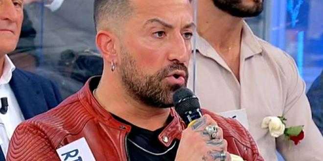 Uomini e Donne news, morto il cavaliere Riccardo Ravalli: il funerale fuori dal comune