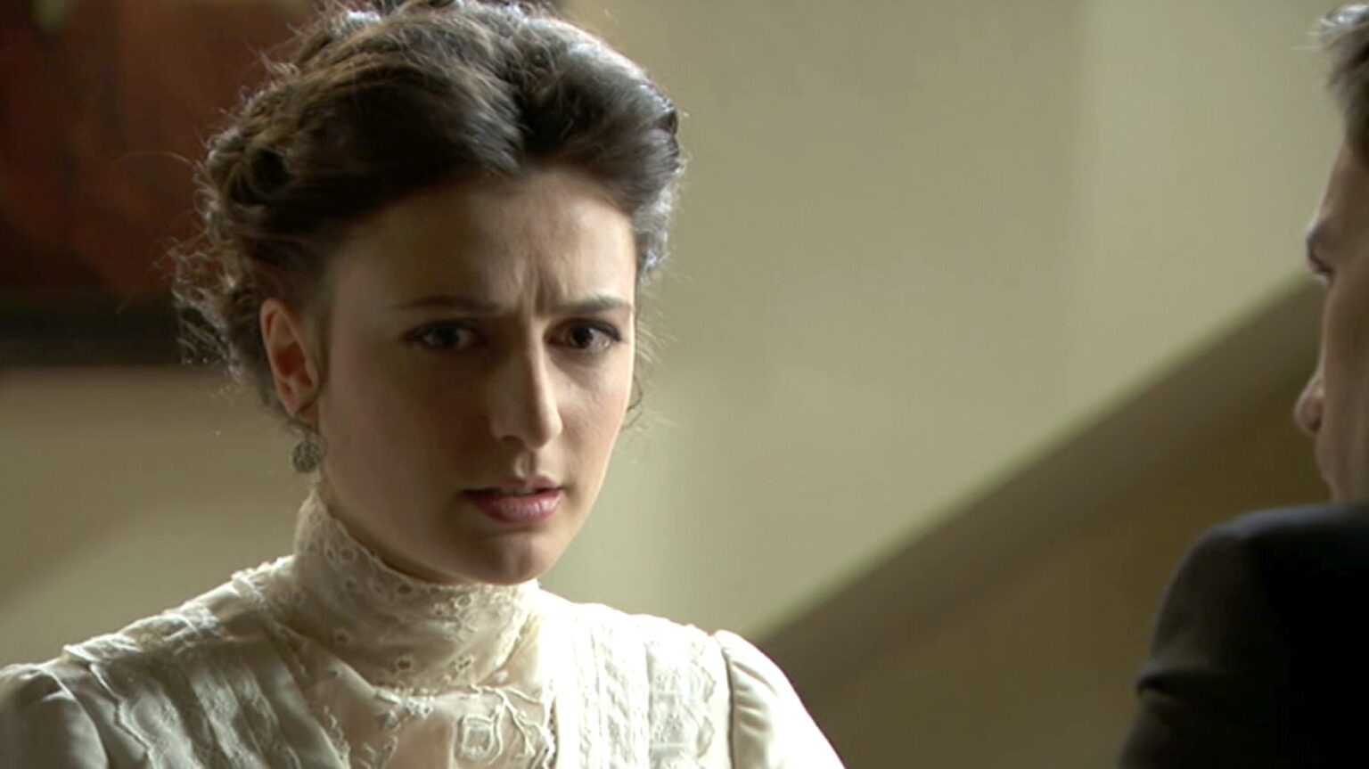 Una Vita puntate dal 20 al 26 ottobre 2019: Lucia umiliata dalle malelingue di Acacias