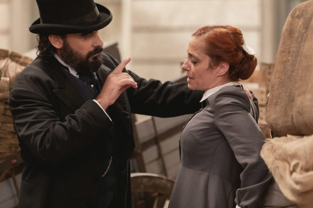 Una Vita anticipazioni, puntate spagnole: il marito di Carmen arriva a calle Acacias