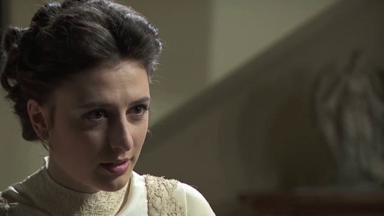 Una Vita anticipazioni, 10 ottobre 2019: Lucia scopre di essere il frutto di un amore sbagliato