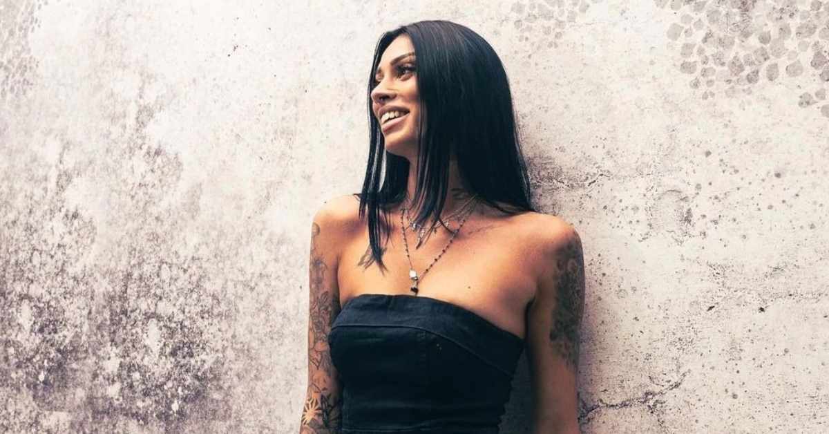 Gaia Gigli su Instagram annuncia un intervento estetico.