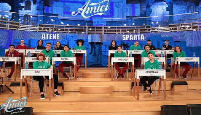 Amici 2019, ecco quanti allievi vanno al Serale e chi è il primo giudice