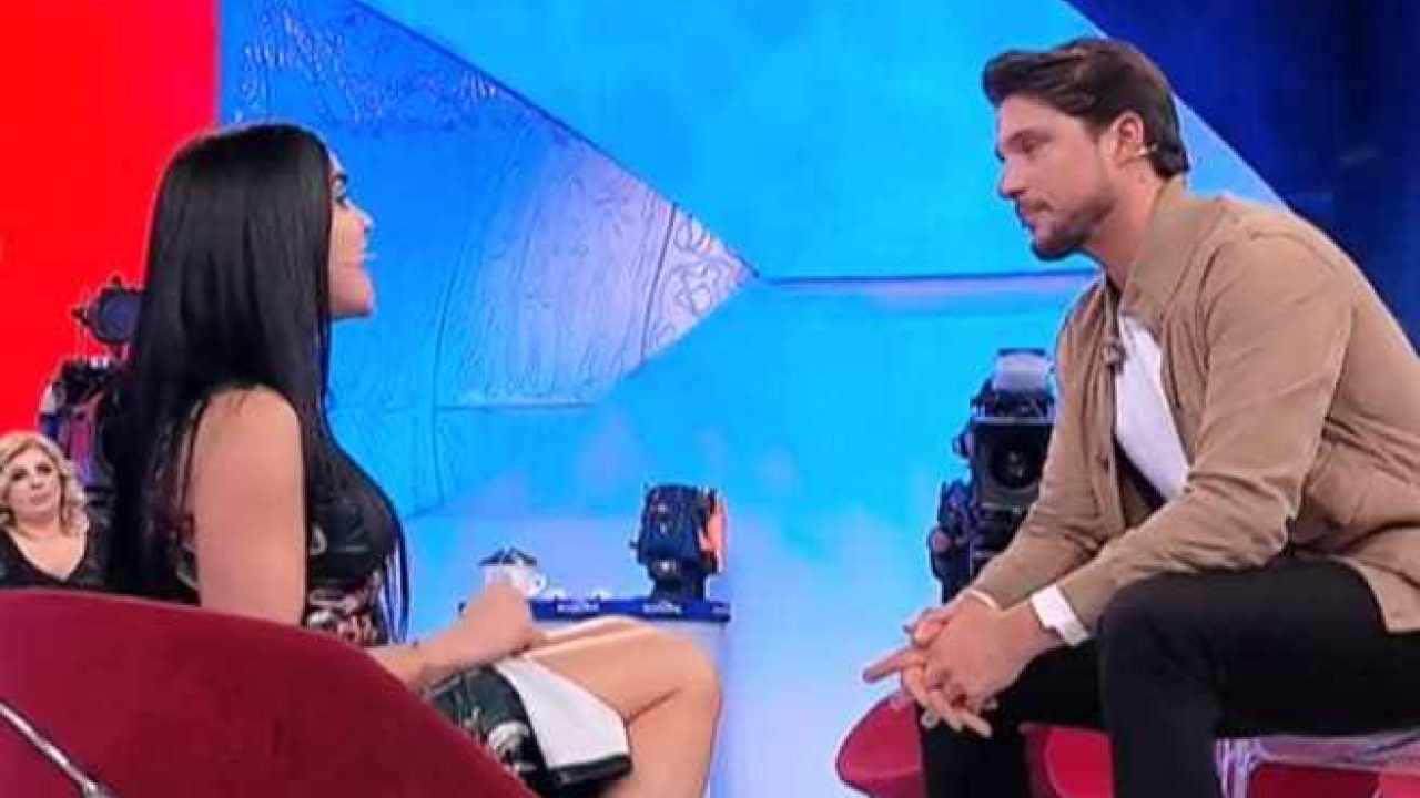 Uomini e Donne, registrazione trono classico 11-3-2019: Andrea e Teresa non stanno insieme