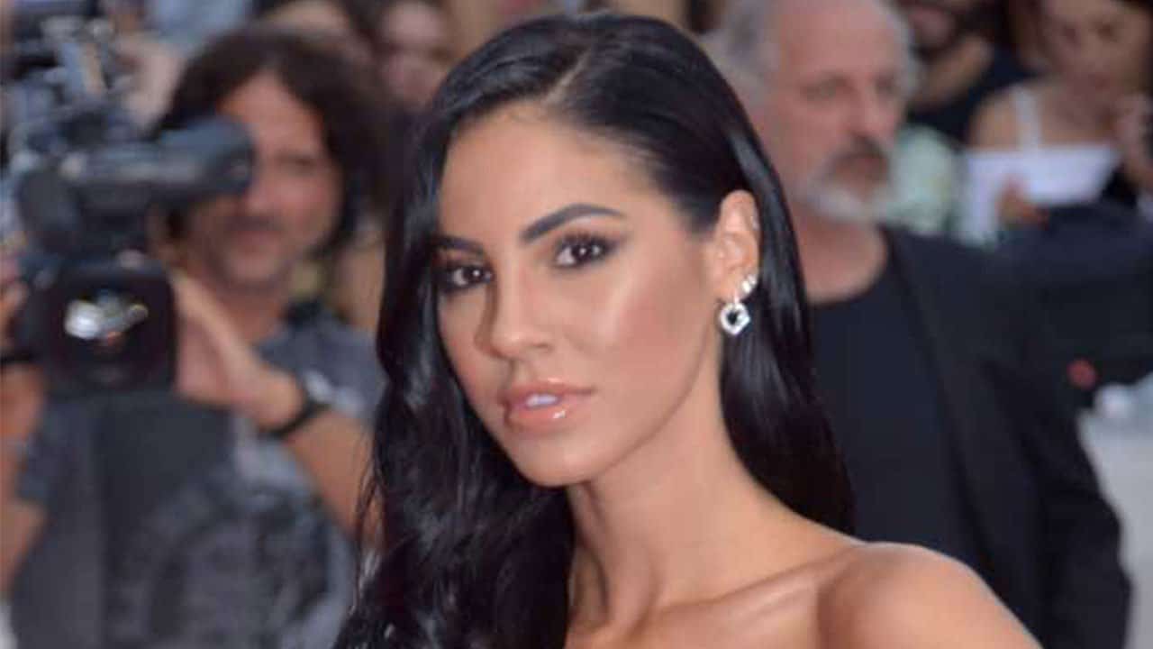 News Uomini e Donne, Giulia De Lellis confessa: "Ho distrutto casa di Andrea Damante"