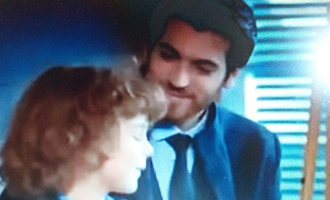 Bitter Sweet anticipazioni, puntate turche: Ferit e Nazli ottengono la custodia di Bulut