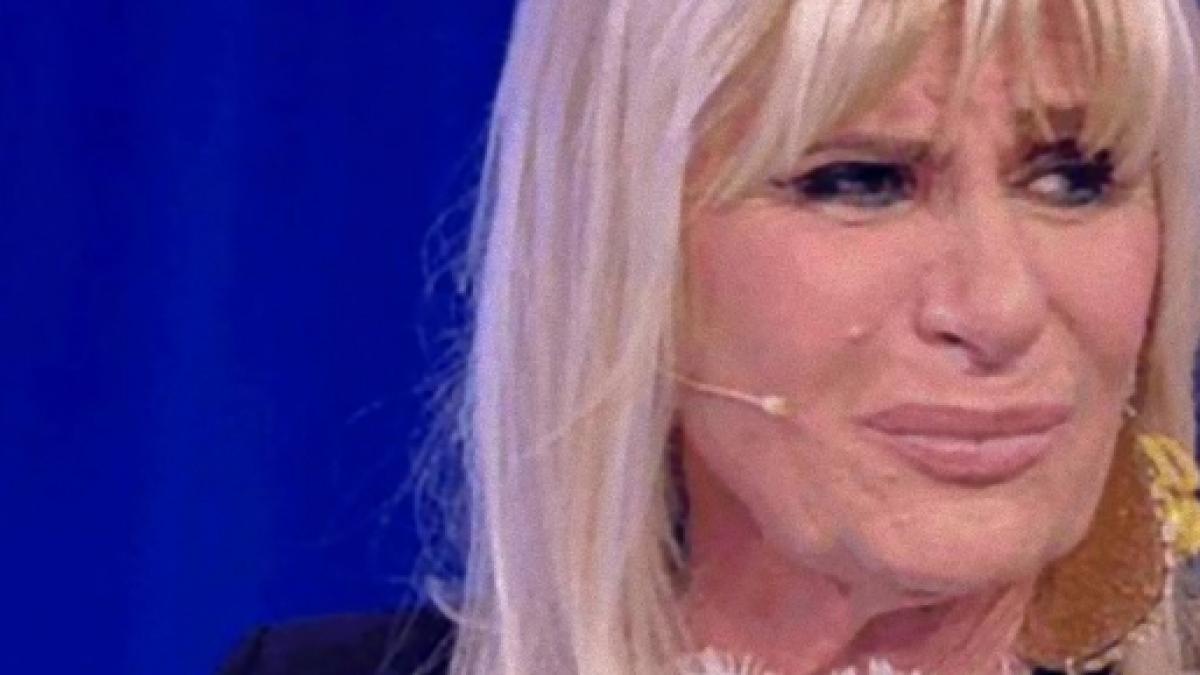 Uomini e Donne, Teresa Langella in lacrime tra le braccia di Gemma Galgani