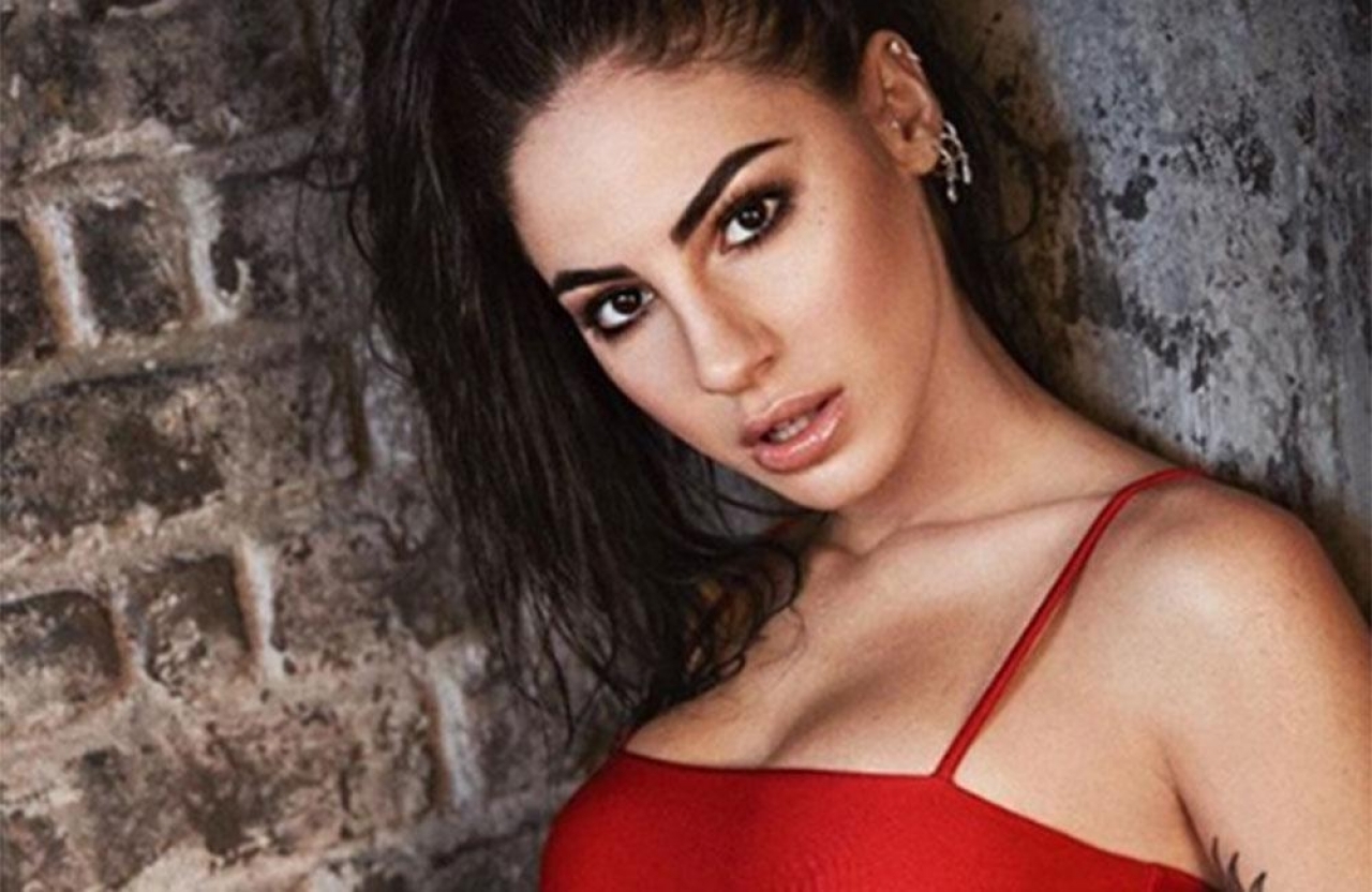 Uomini e Donne, Giulia De Lellis ripensa ad Andrea Damante: quel sospiro non sfugge ai fan