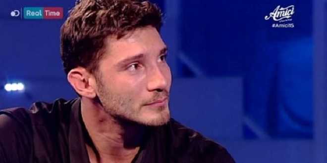 Gossip news, ecco chi è il nuovo amore di Stefano De Martino