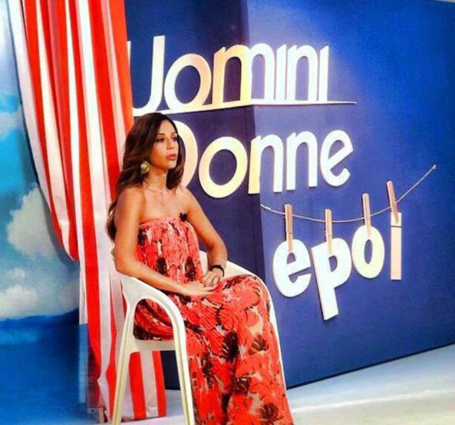 È bufera su Uomini e Donne, sui social pubblico scatenato contro la redazione