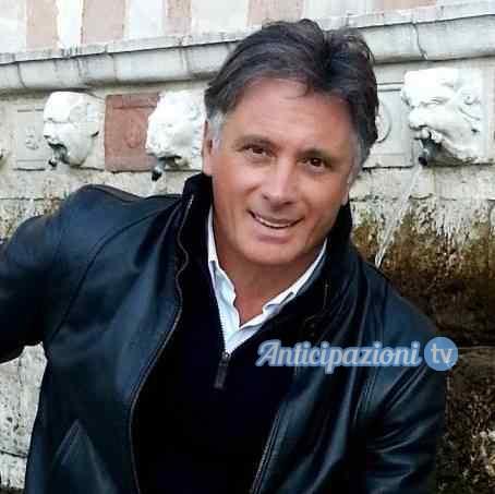 Uomini e Donne gossip: a che gioco sta giocando il bel Giorgio?