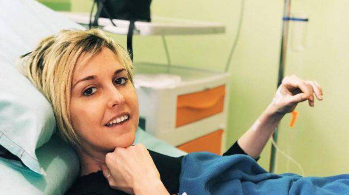 Nadia Toffa sta morendo? La Iena è scomparsa dai social: fan in allarme
