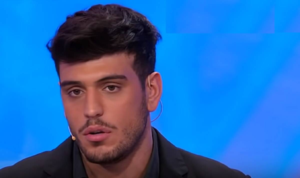 News Uomini e Donne, Luigi Mastroianni dice la sua su Angela Nasti e Giulia Cavaglià