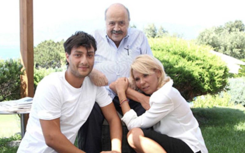 Uomini e Donne, Maria De Filippi fa una confessione particolare sul figlio Gabriele