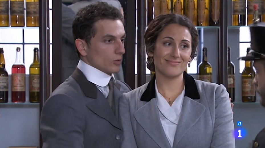 Una Vita, anticipazioni spagnole: Antonito costretto ad arruolarsi?