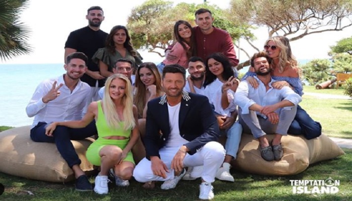 Temptation Island 2019, spunta una segnalazione: una coppia sta mentendo?