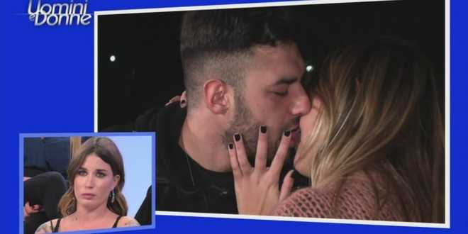 Uomini e Donne anticipazioni, Lorenzo Riccardi ha deciso chi scegliere?