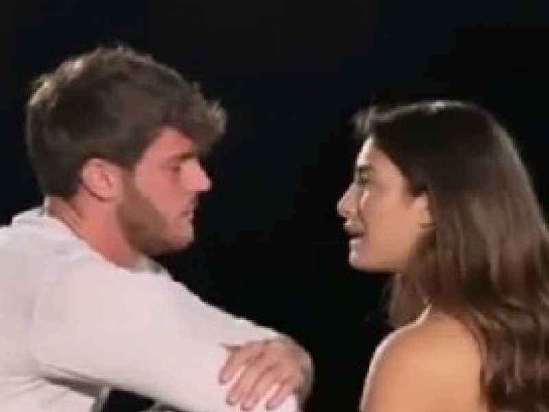 Uomini e Donne news: Nilufar Addati scoppia in lacrime, il motivo