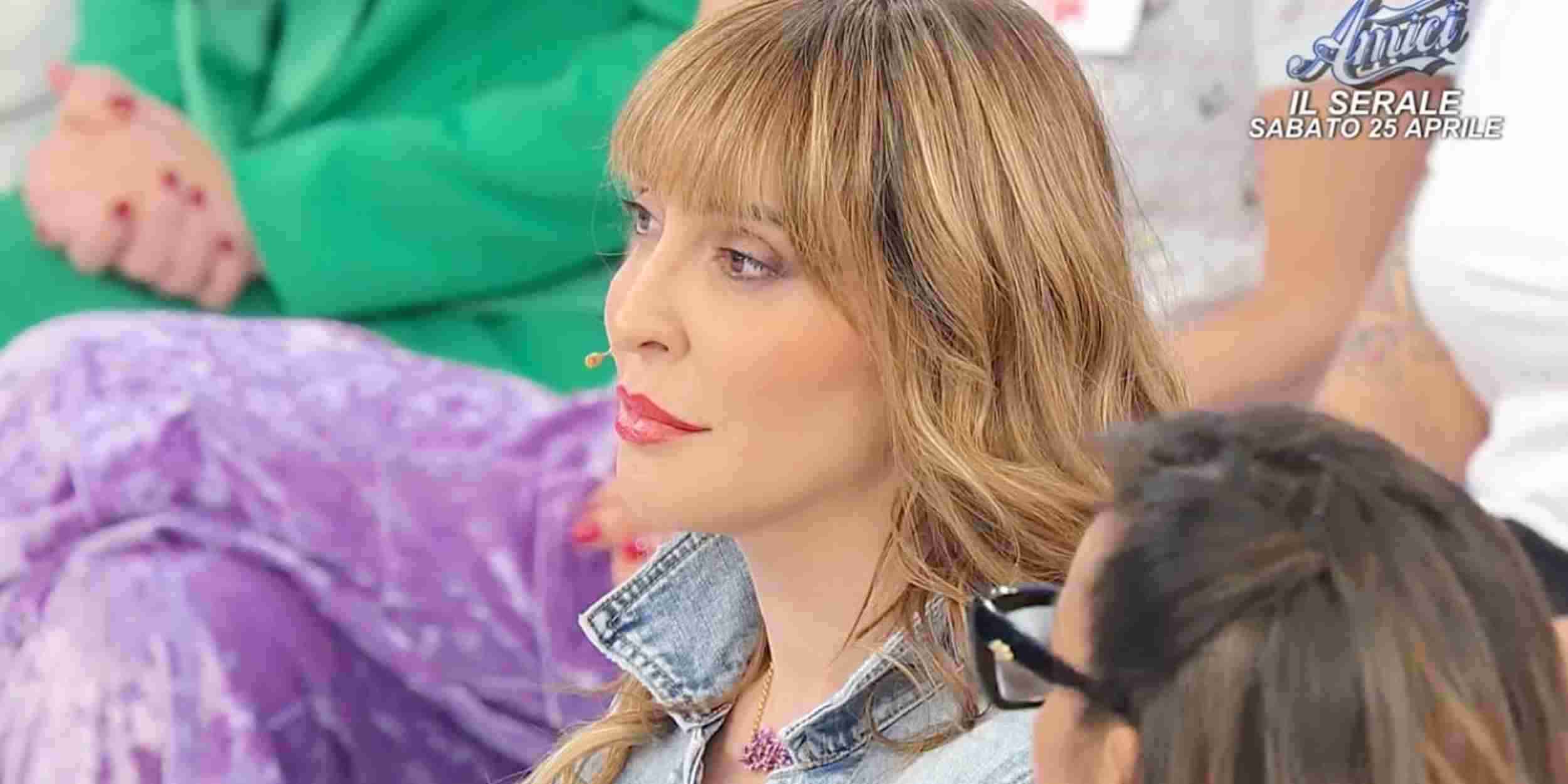 Uomini e Donne, Simona Cannata smentisce Sebastiano Mignosa: nessuna telefonata