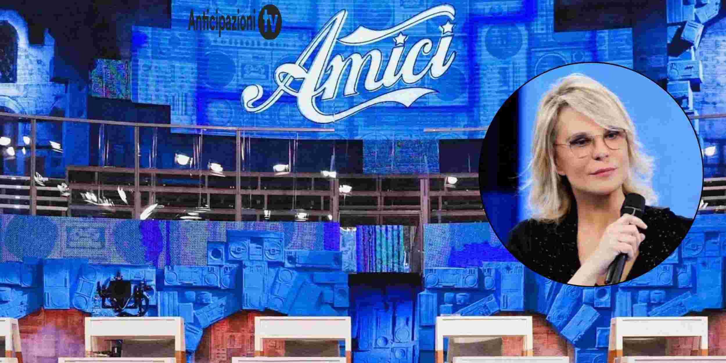 Maria De Filippi negli studi di Amici