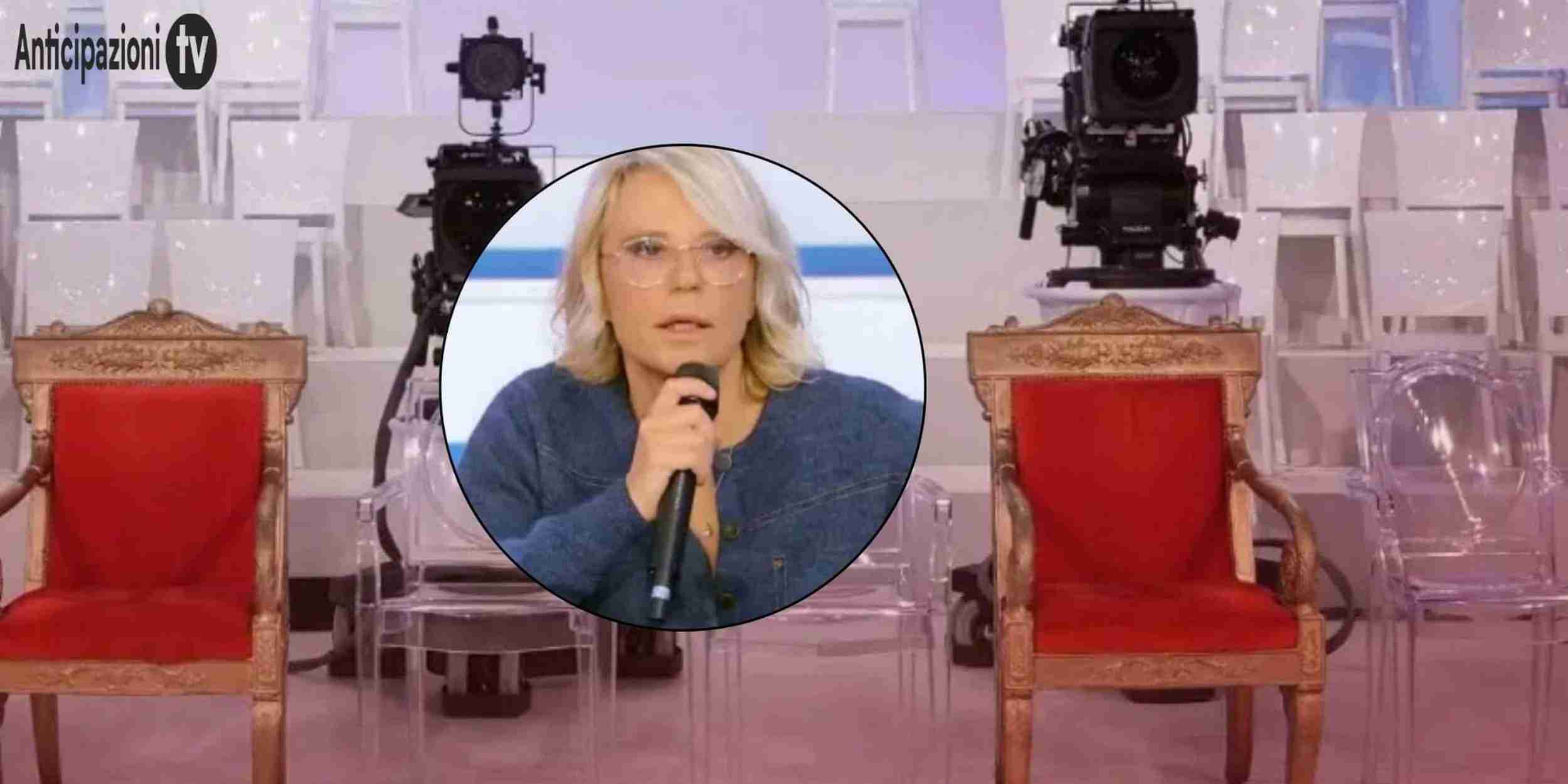 Maria De Filippi e lo studio di Uomini e Donne.